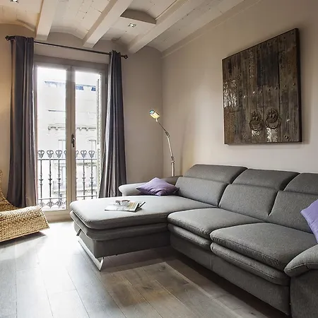 Elegant Eixample Nicely Decorated Apartment Barcelona
